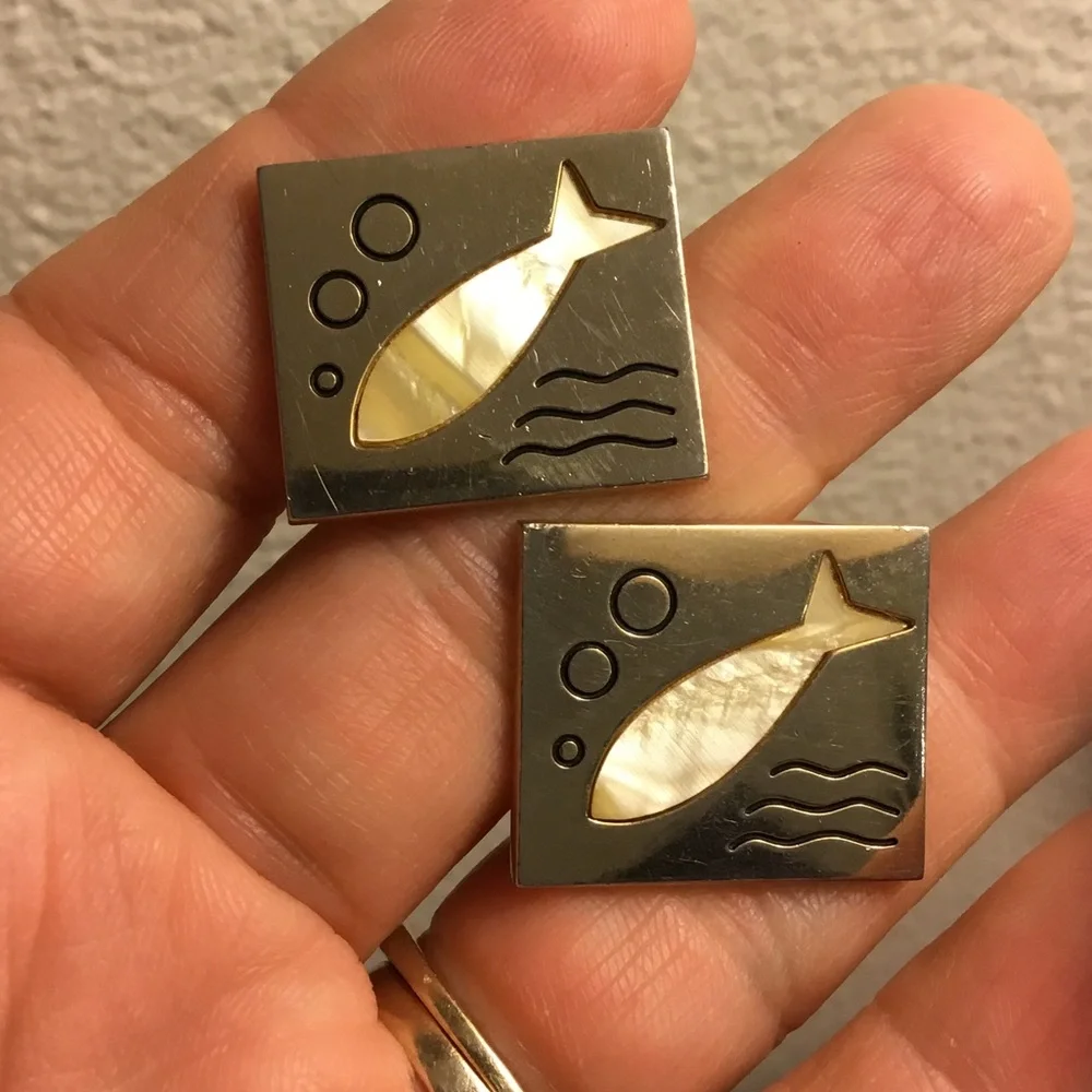 Vintage Mid Century Era SWANK Modernist MOP Fish Cufflinks